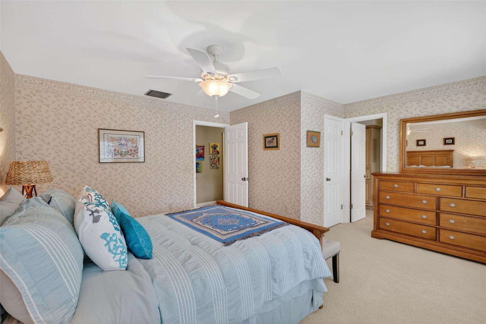 SILVER LAKE SPGS - Residential