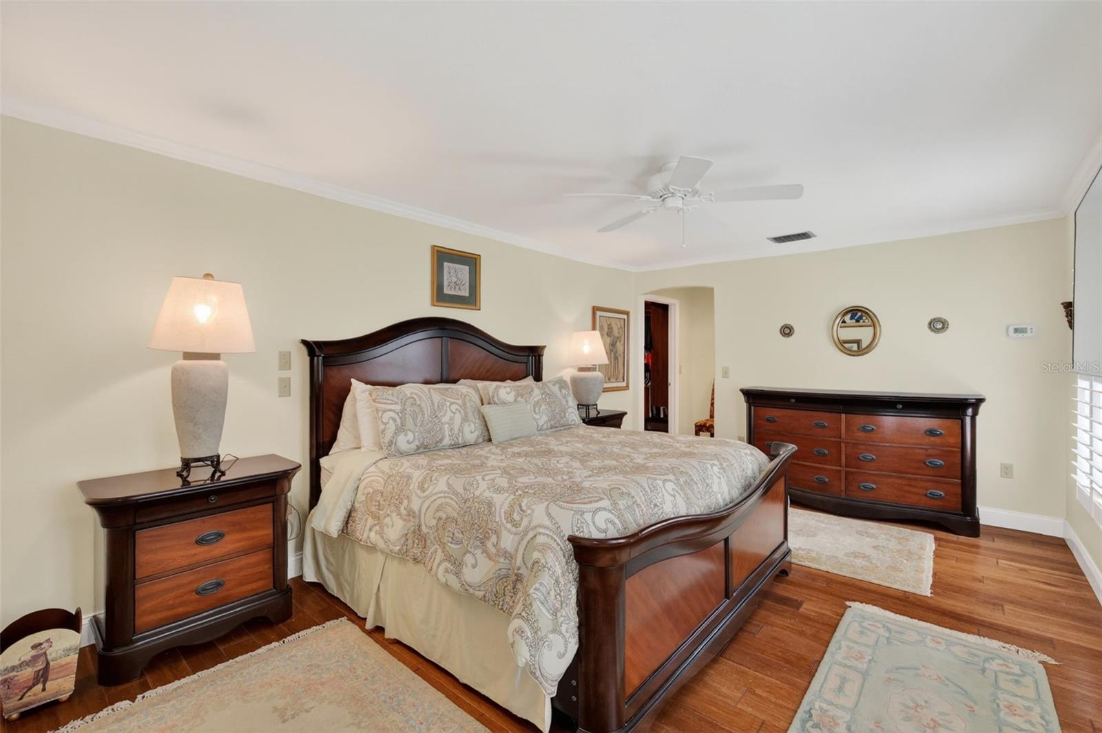 SILVER LAKE SPGS - Residential