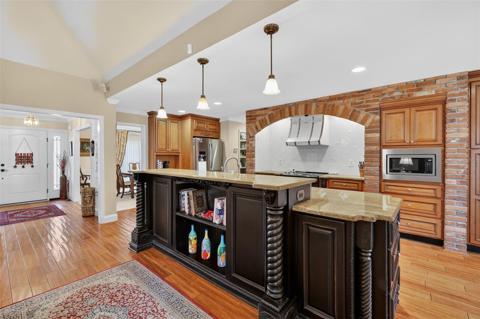 SILVER LAKE SPGS - Residential