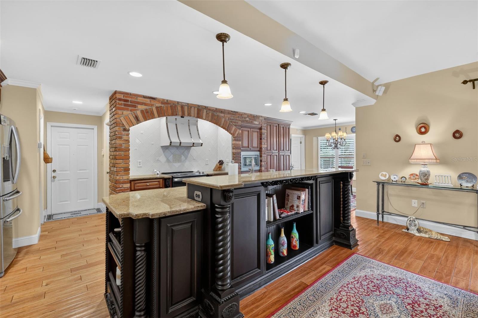 SILVER LAKE SPGS - Residential