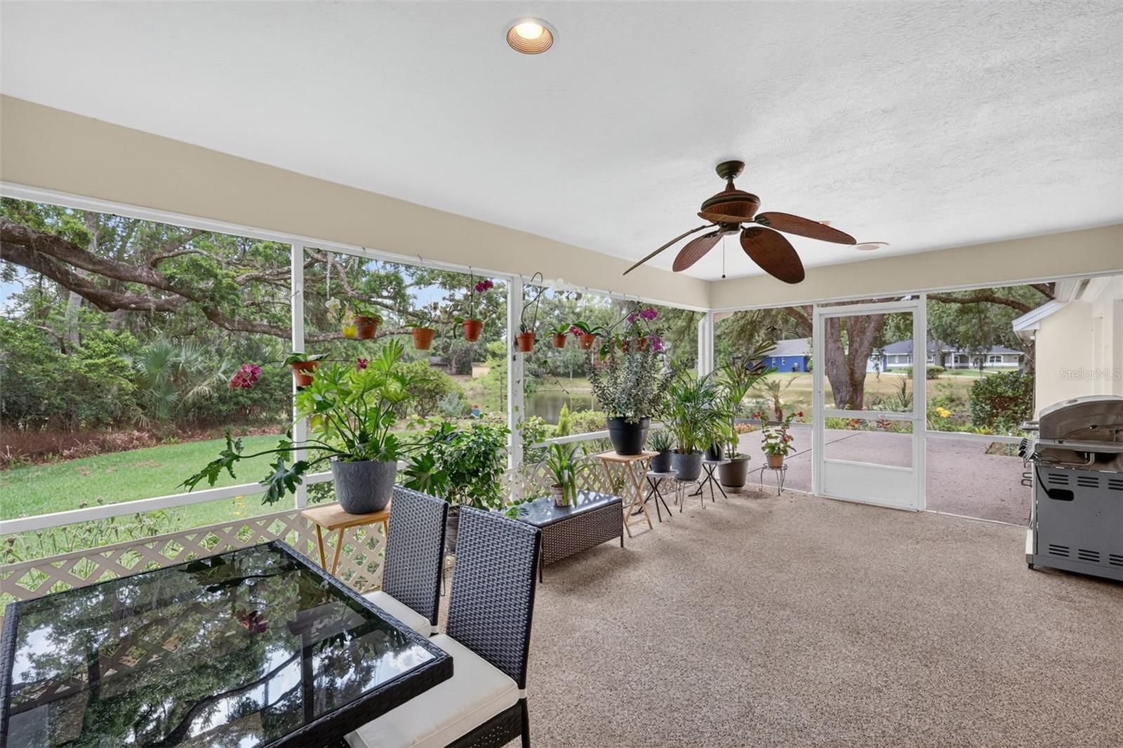 SILVER LAKE SPGS - Residential