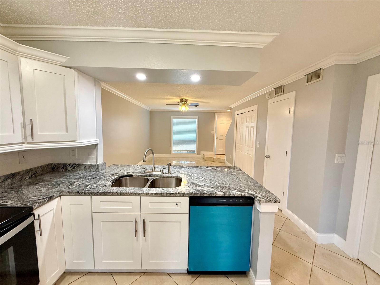 WESTWIND PLACE A CONDO - Residential Lease