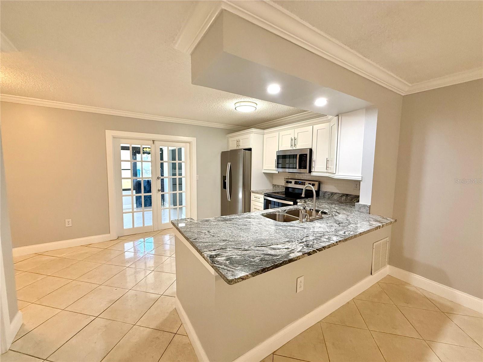 WESTWIND PLACE A CONDO - Residential Lease