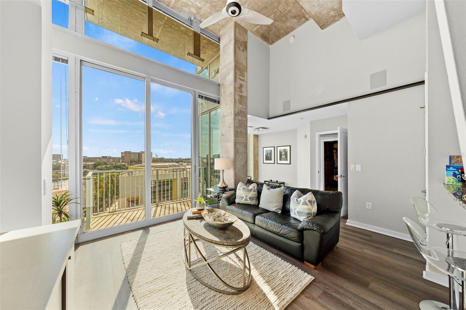 SKYPOINT A CONDO - Residential