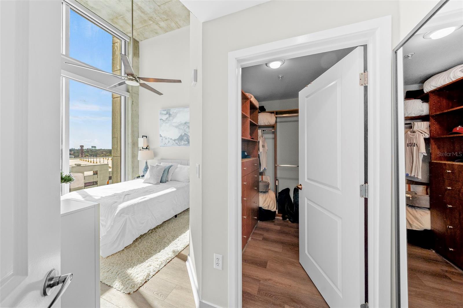 SKYPOINT A CONDO - Residential