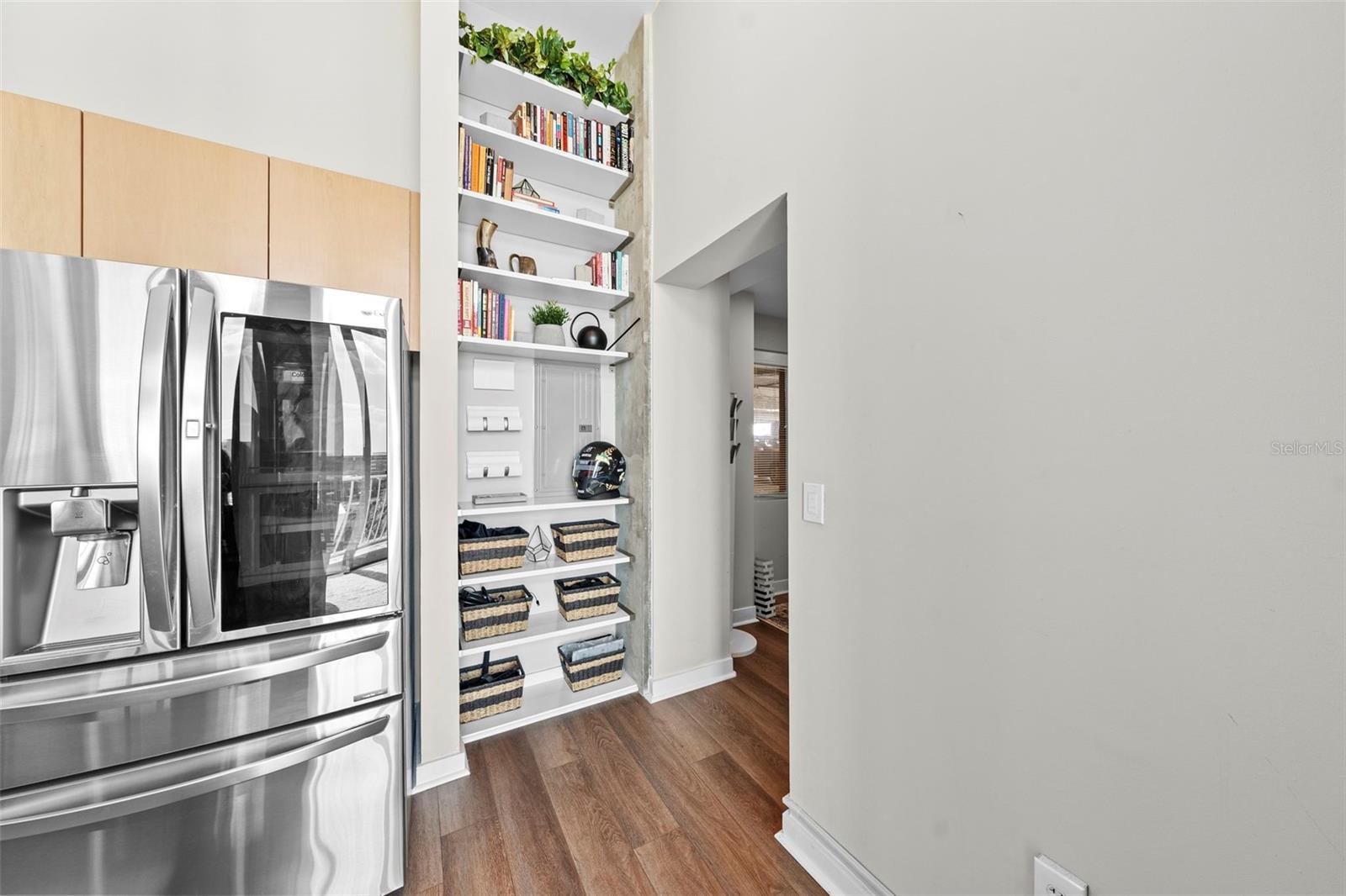 SKYPOINT A CONDO - Residential
