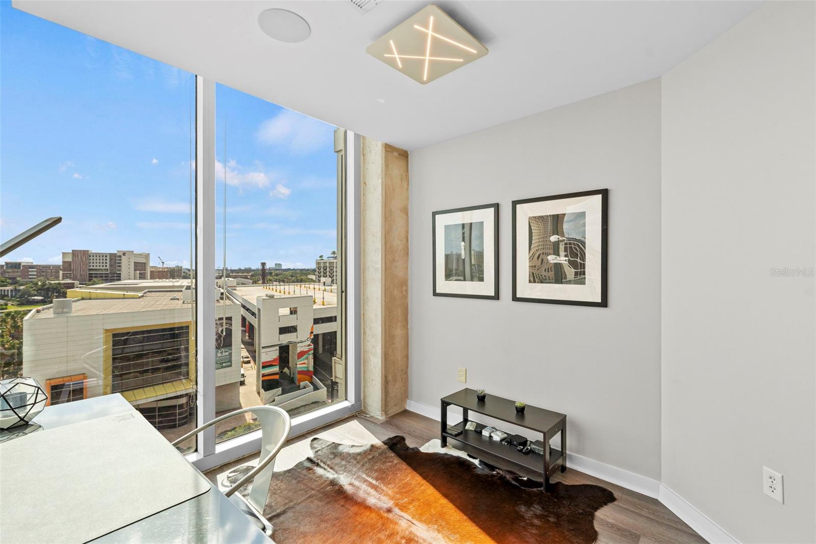 SKYPOINT A CONDO - Residential