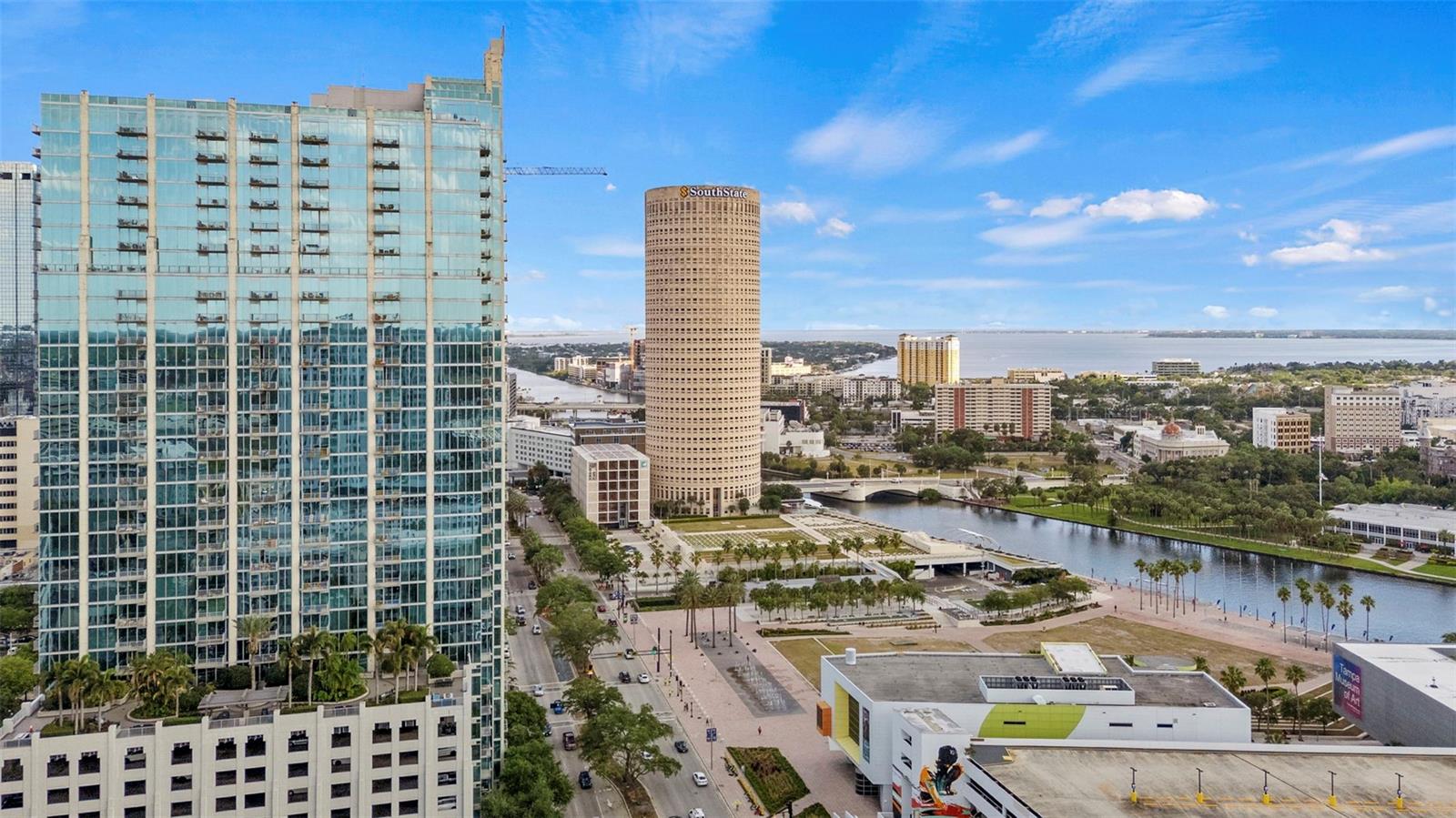 SKYPOINT A CONDO - Residential
