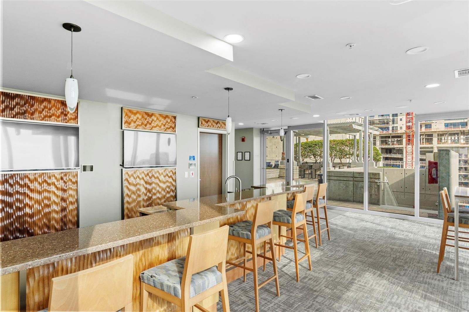 SKYPOINT A CONDO - Residential