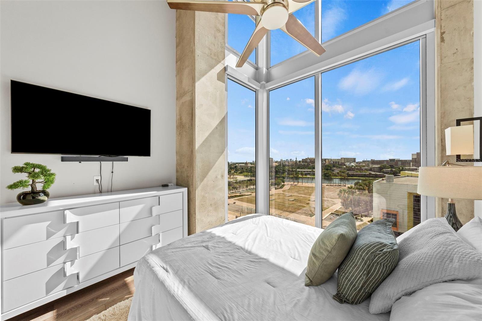 SKYPOINT A CONDO - Residential