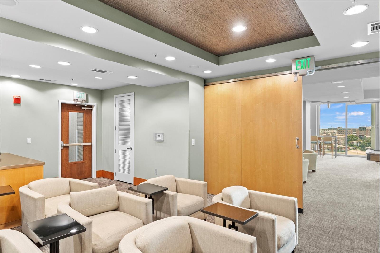SKYPOINT A CONDO - Residential