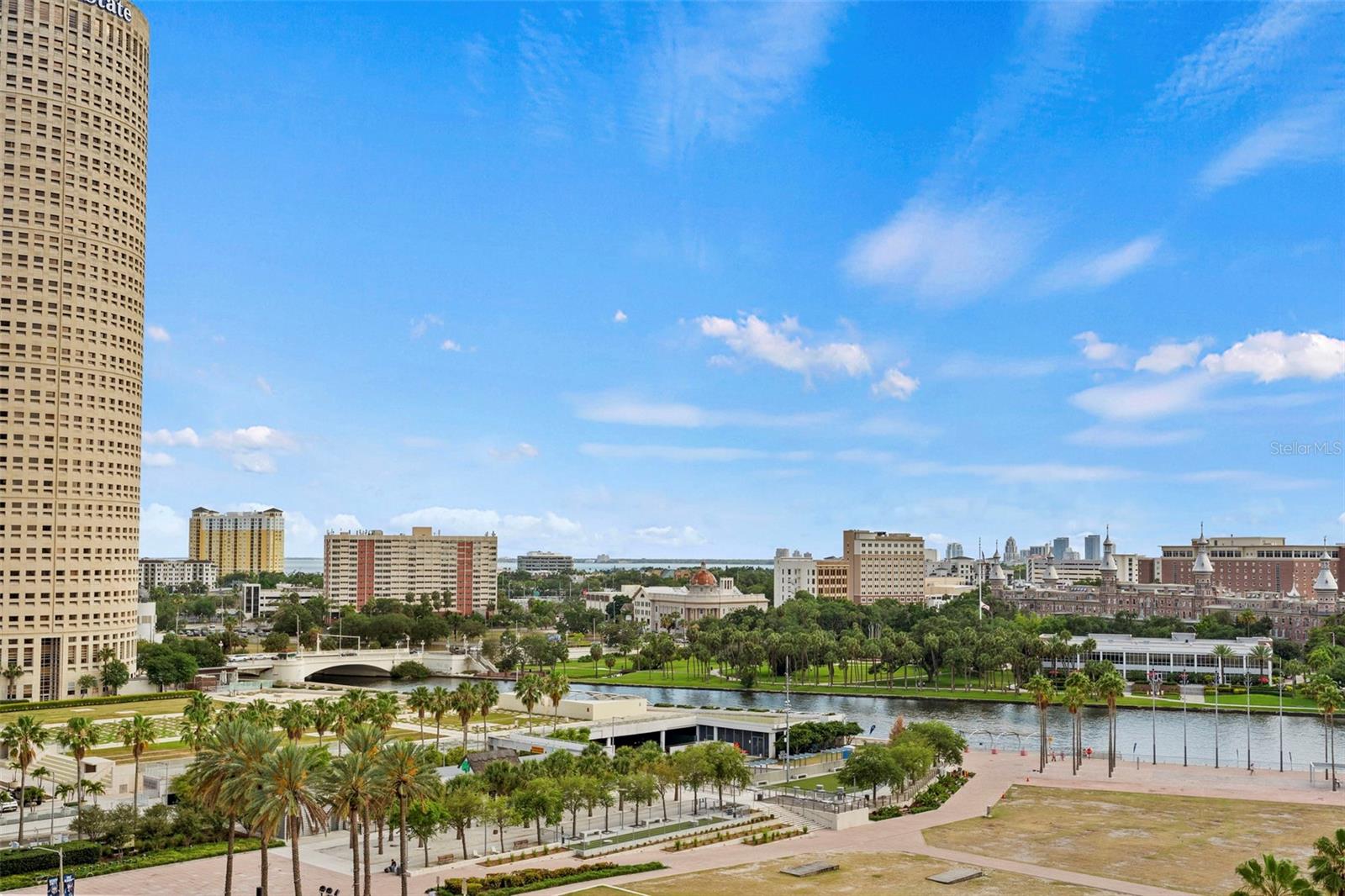 SKYPOINT A CONDO - Residential