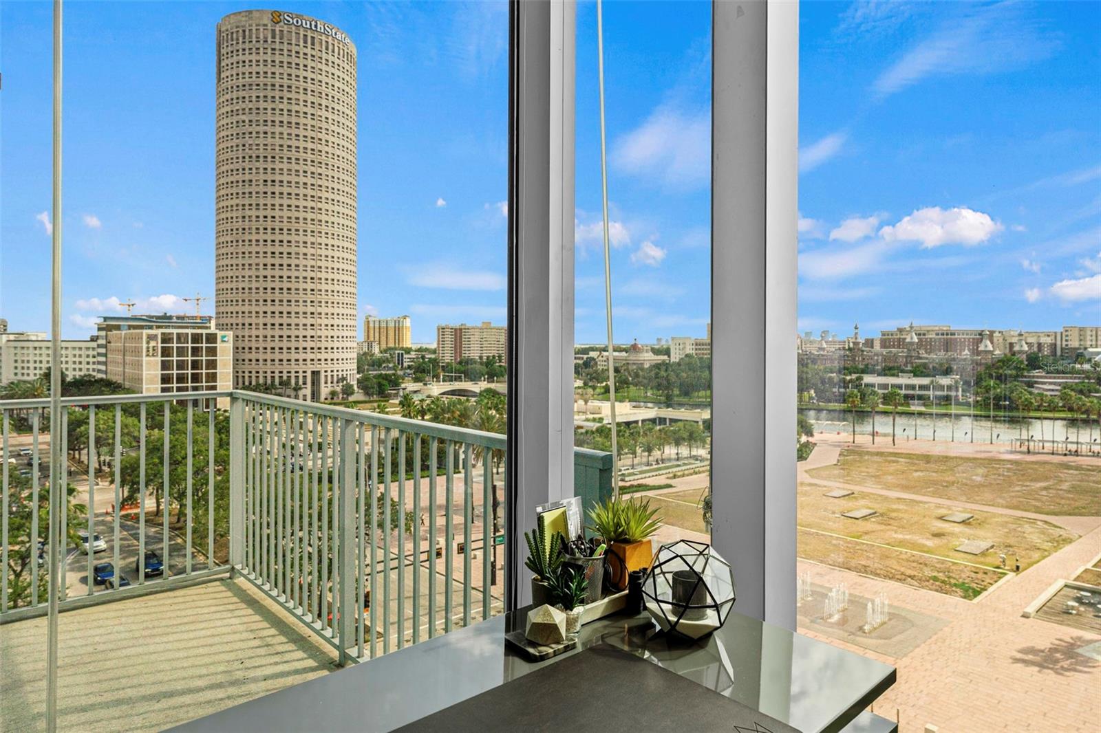 SKYPOINT A CONDO - Residential