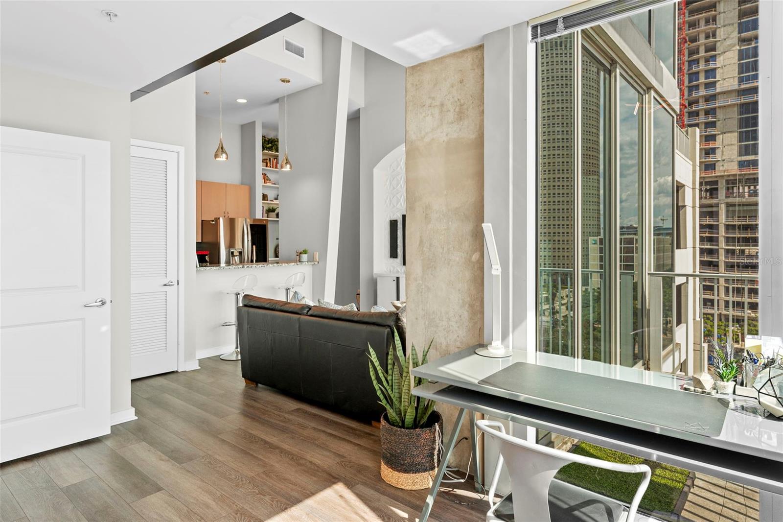 SKYPOINT A CONDO - Residential