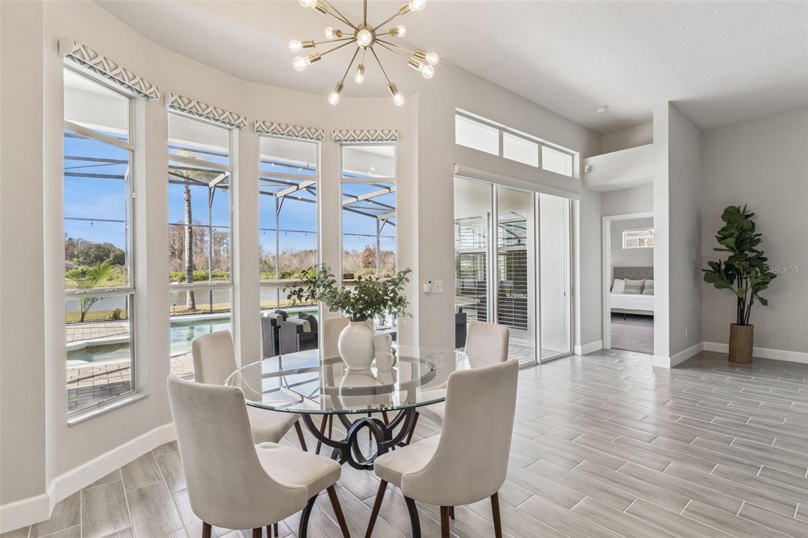 WINTERMERE POINTE PH 02 46/141 - Residential