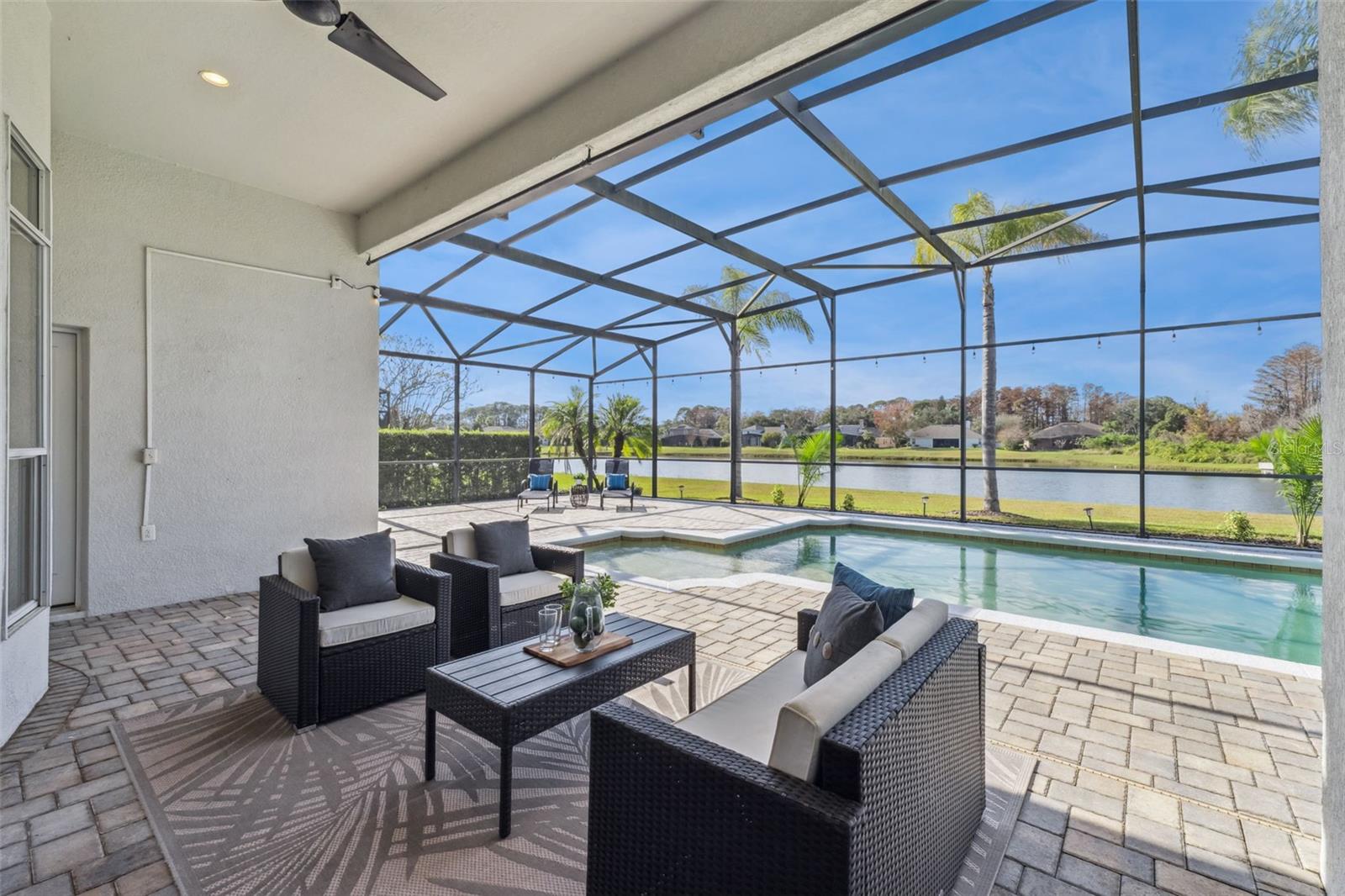 WINTERMERE POINTE PH 02 46/141 - Residential