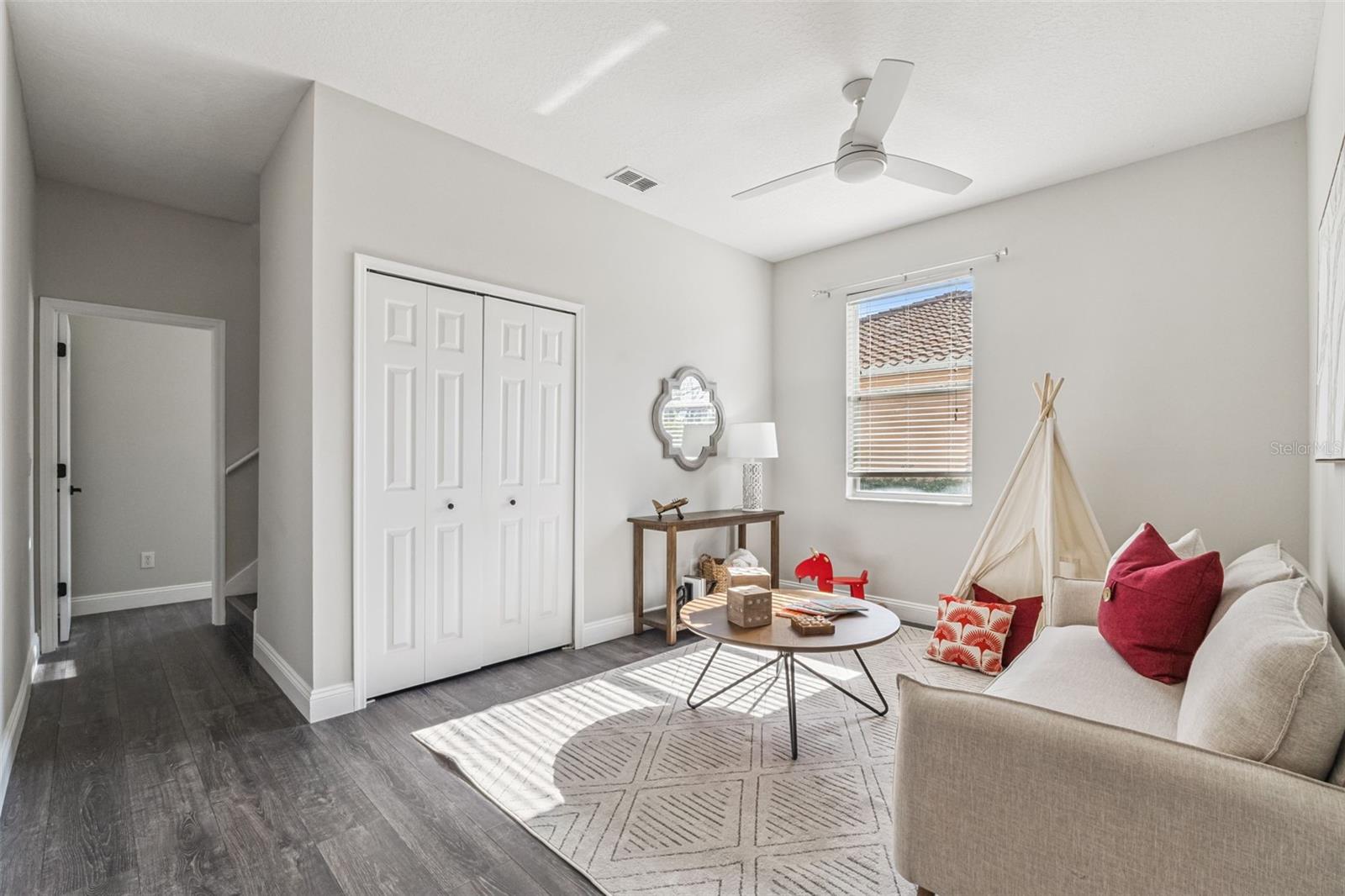 WINTERMERE POINTE PH 02 46/141 - Residential