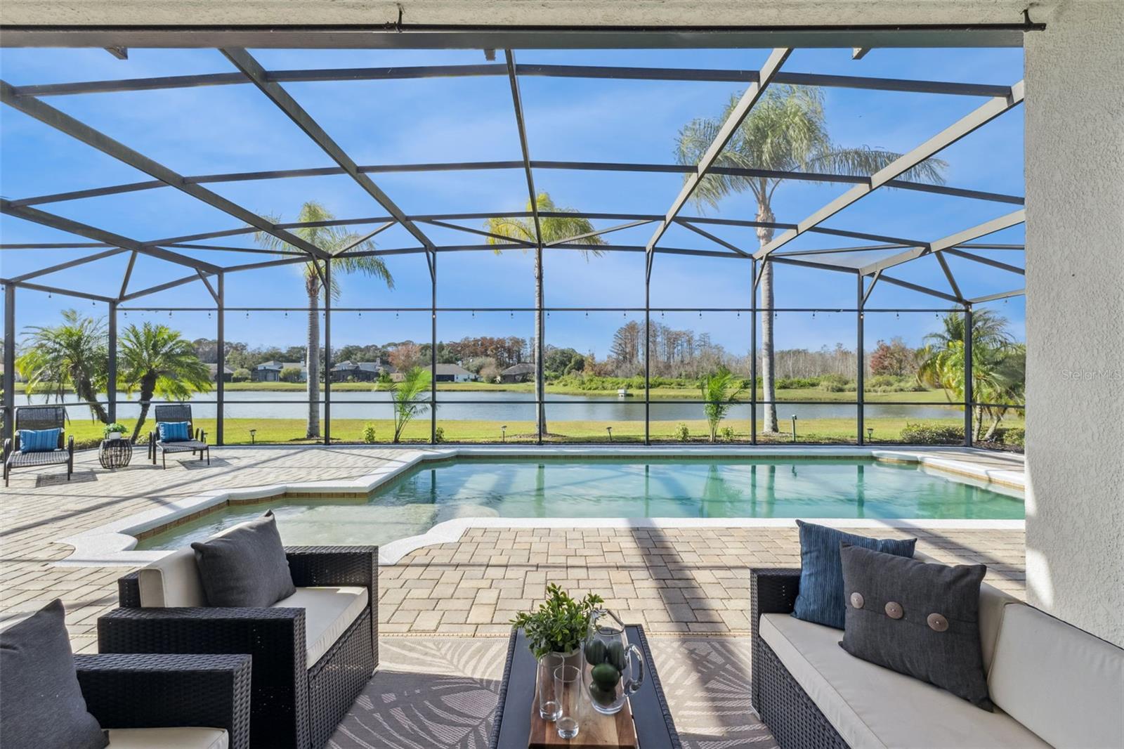 2320 WINTERMERE POINTE DRIVE