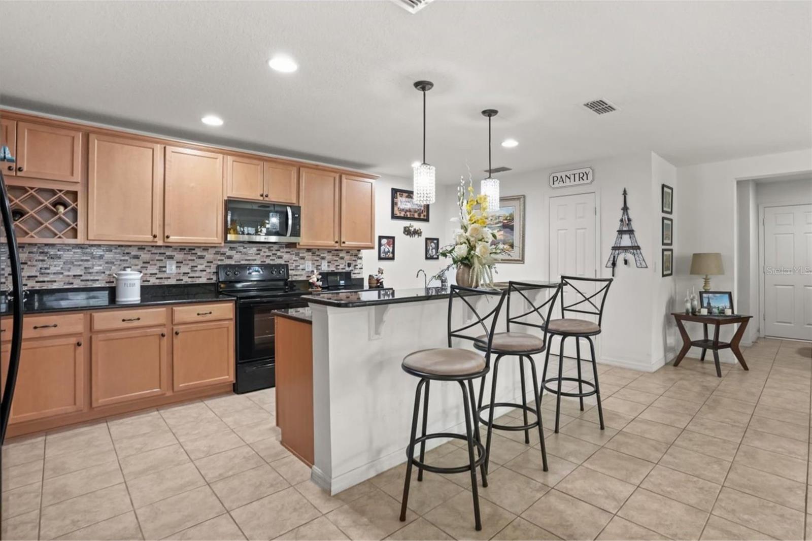 TAVARES ETOWAH PH 01 - Residential