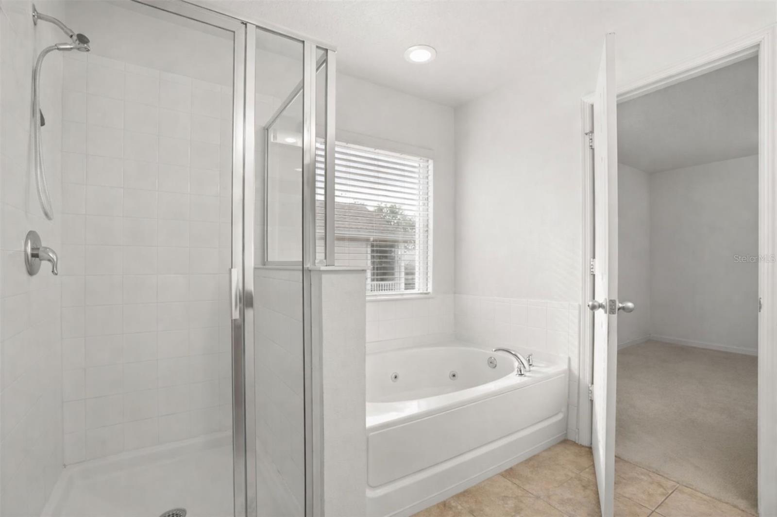 TAVARES ETOWAH PH 01 - Residential