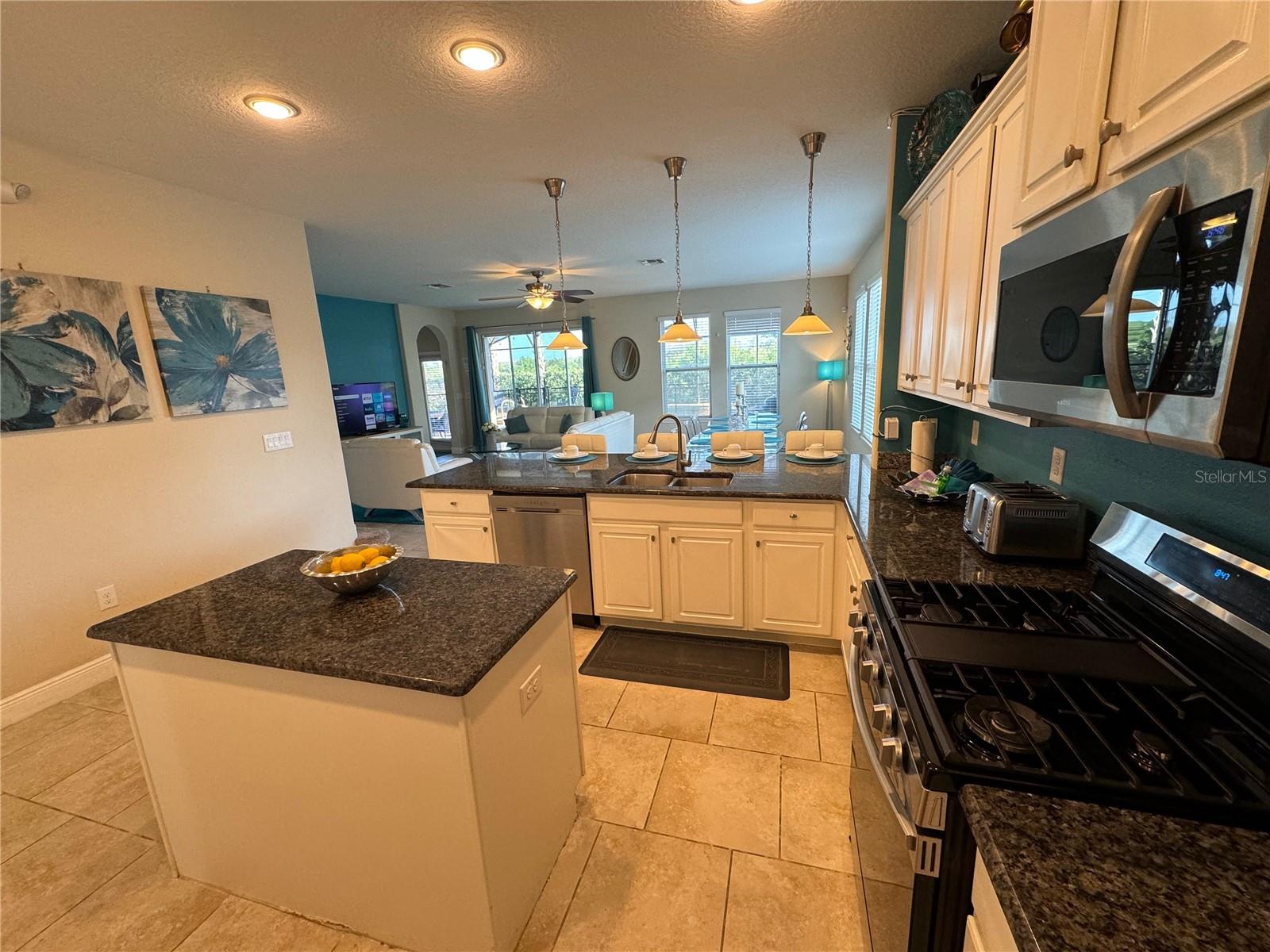 OAKMONT PH 01 - Residential