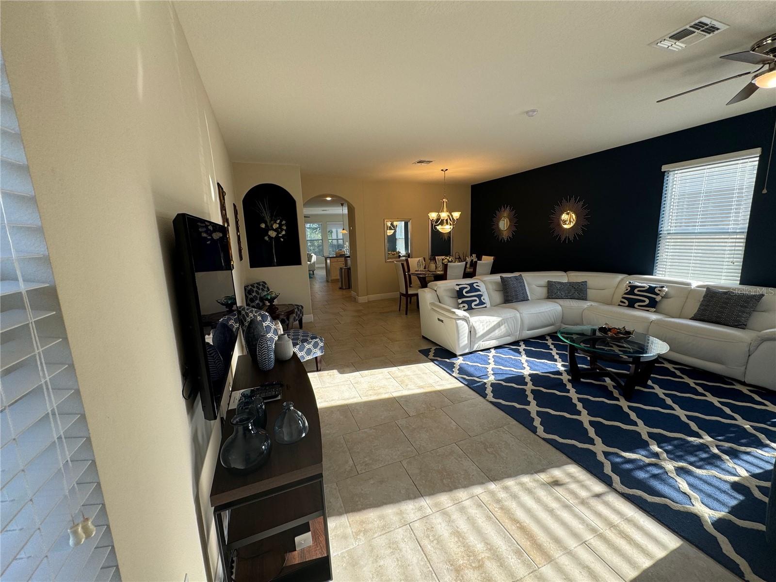 OAKMONT PH 01 - Residential