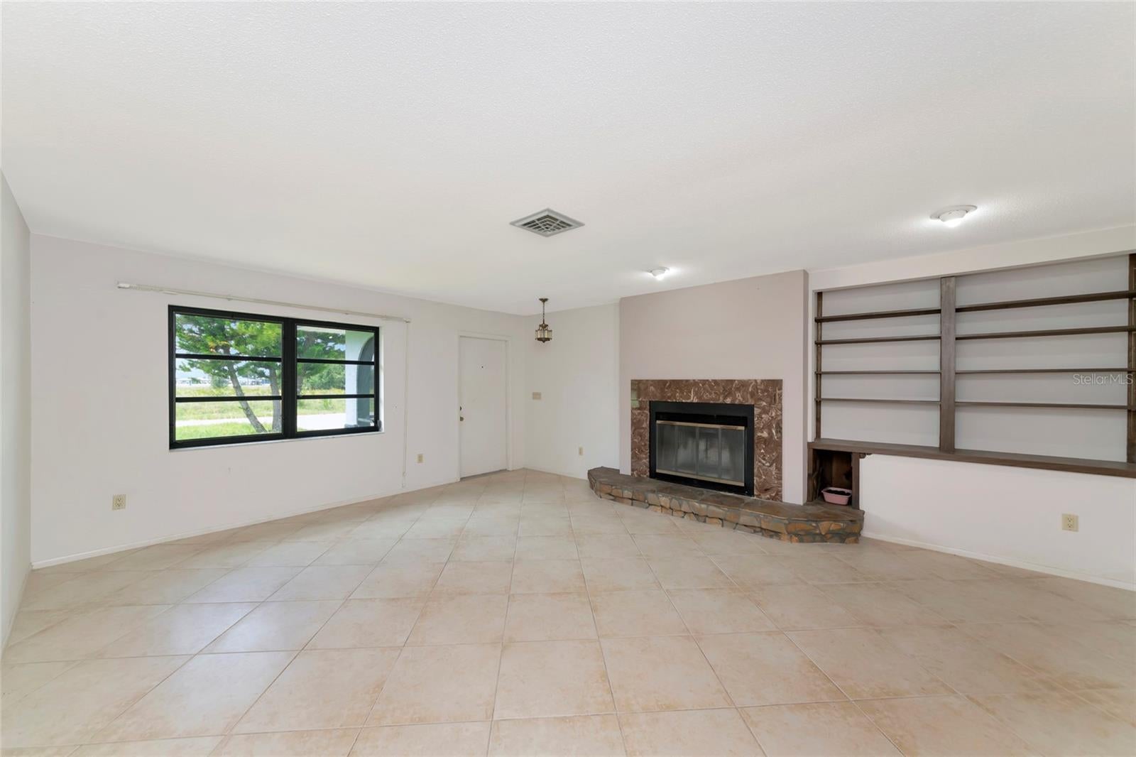 11910 SARAGOSSA LANE