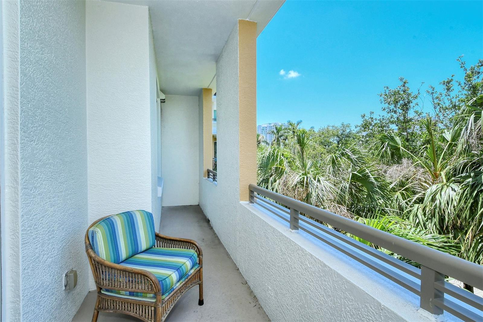 ALINARI - Residential Lease