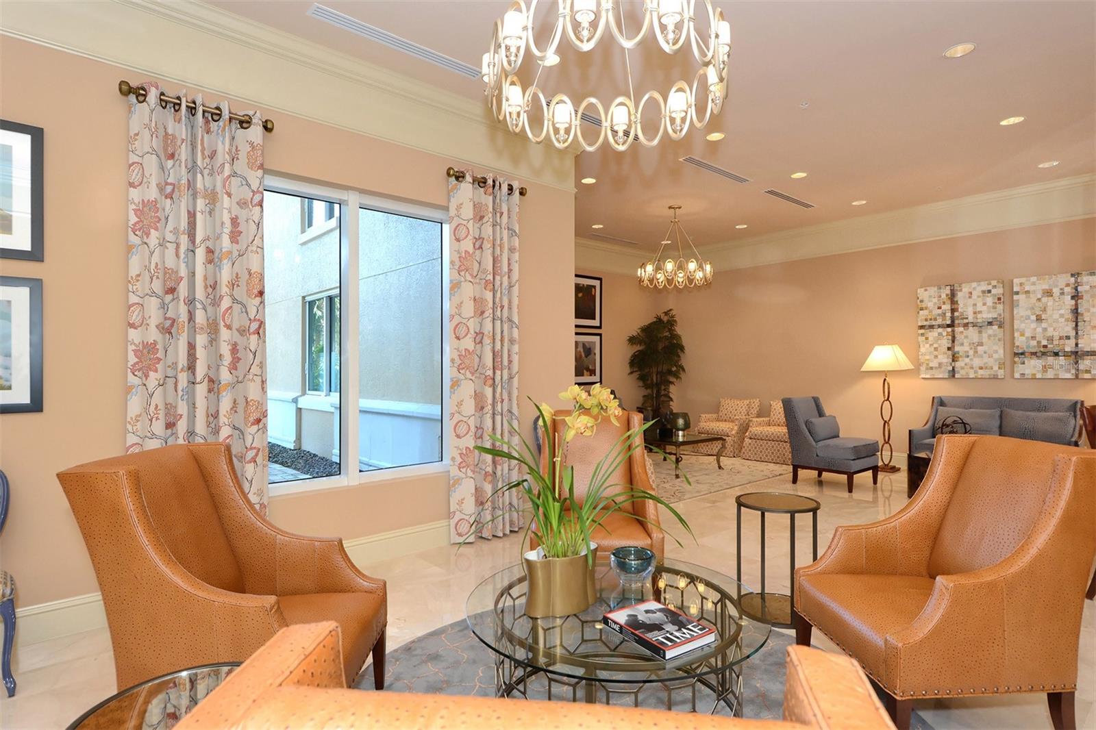ALINARI - Residential Lease