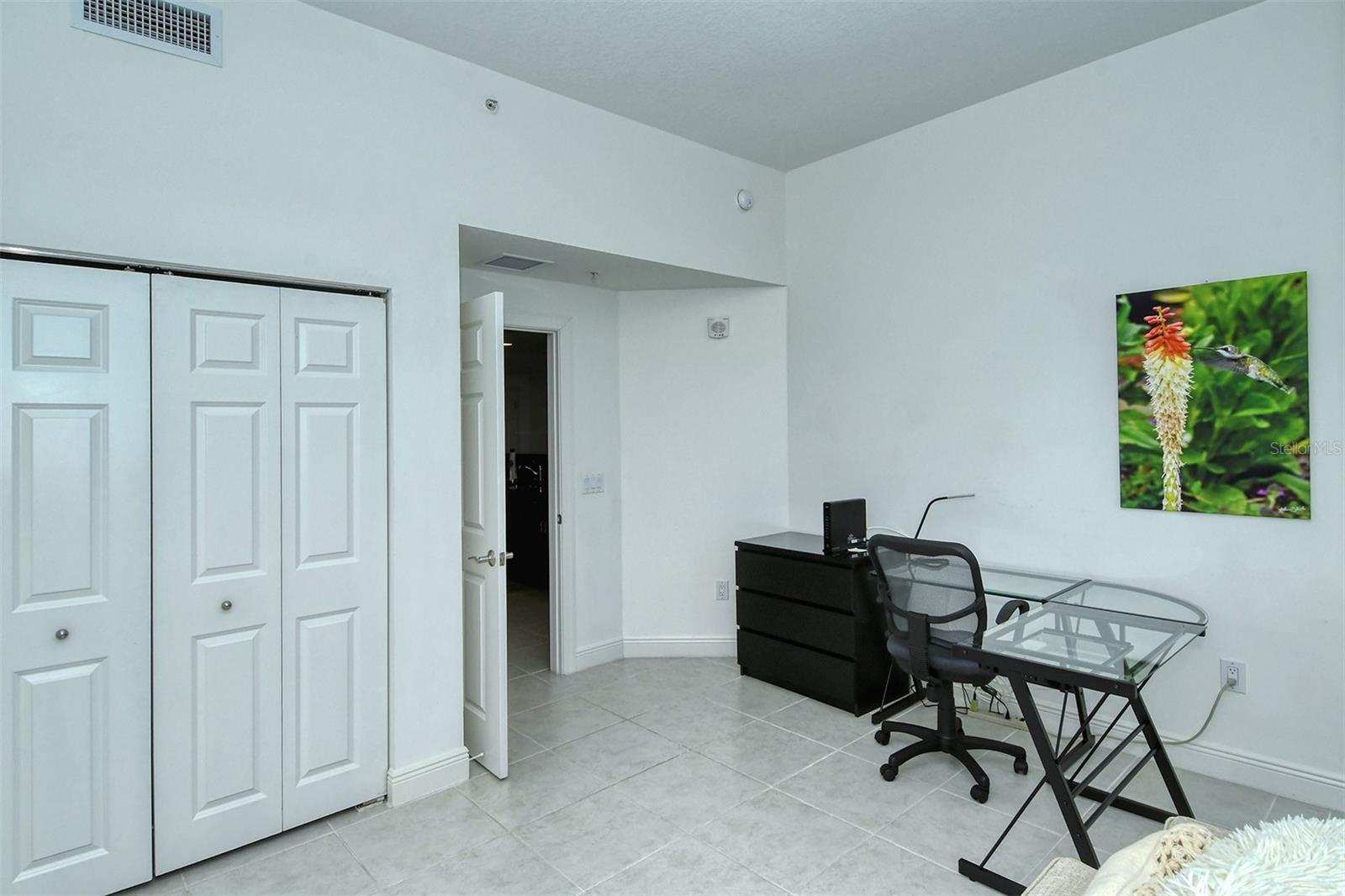 ALINARI - Residential Lease