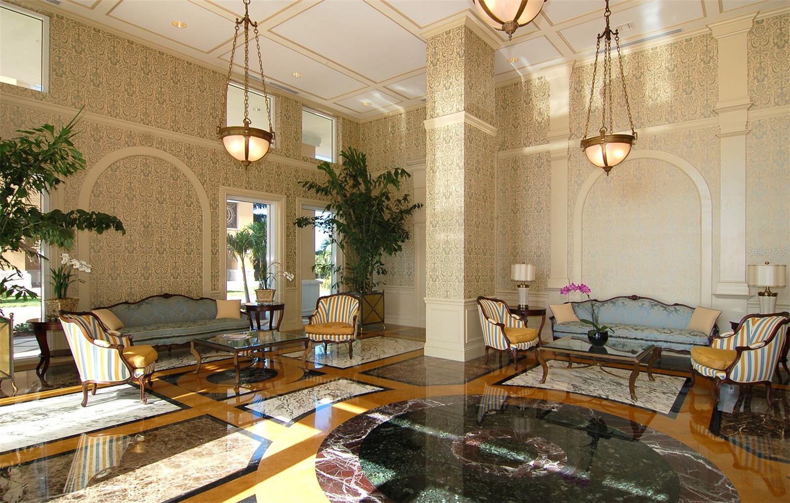 ALINARI - Residential Lease