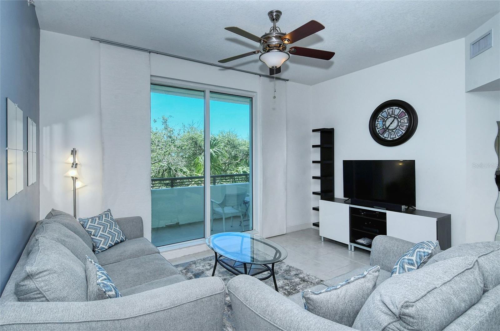 ALINARI - Residential Lease