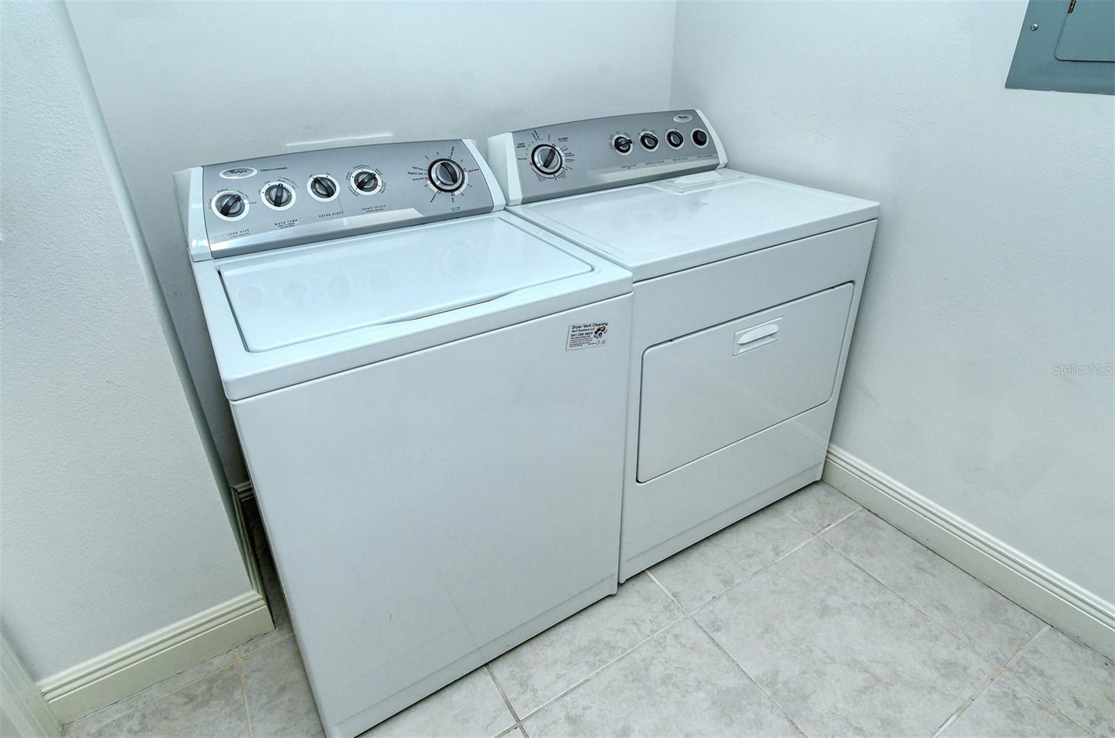ALINARI - Residential Lease