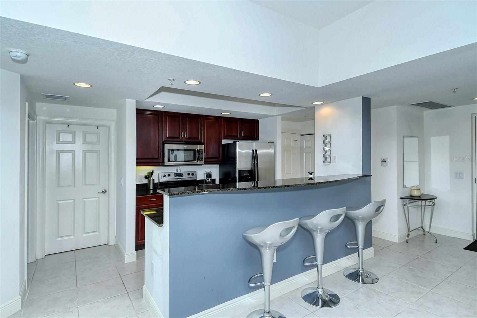 ALINARI - Residential Lease