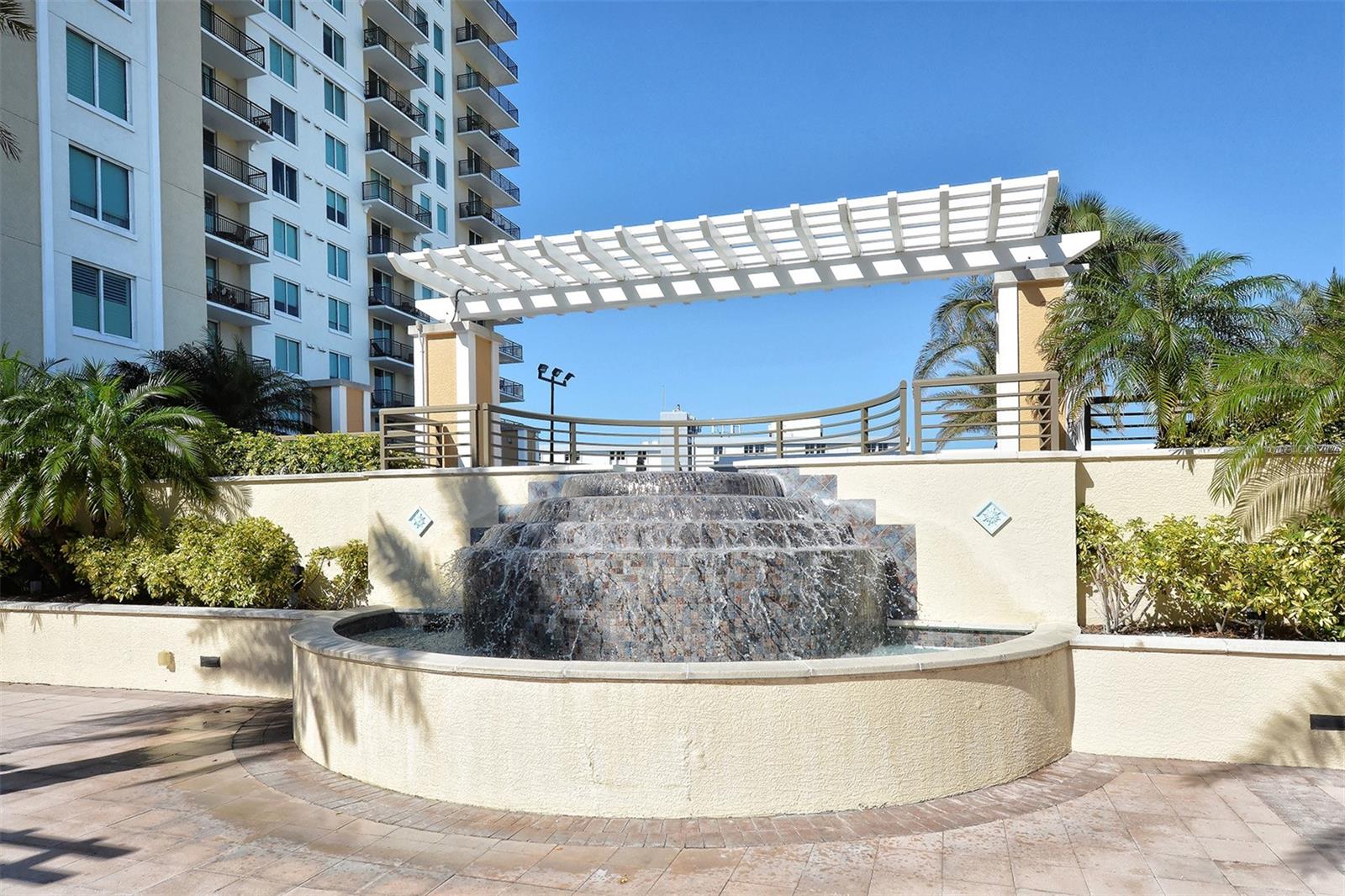 ALINARI - Residential Lease
