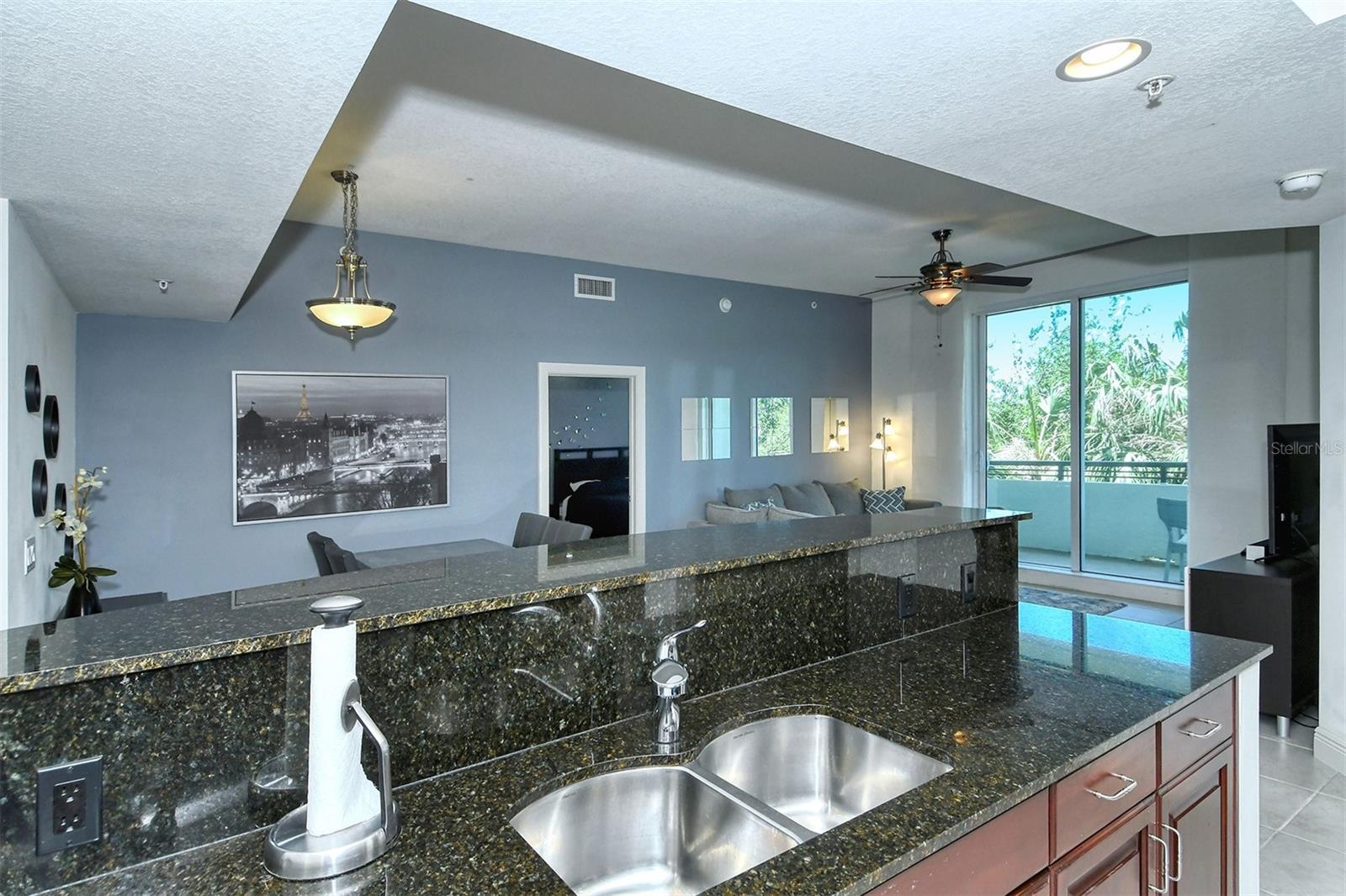 ALINARI - Residential Lease