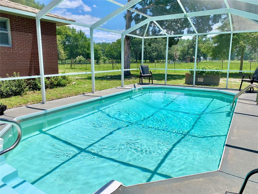 Photo of 15770 NW 60th Avenue, Chiefland, FL 32626 (MLS # GC541670)