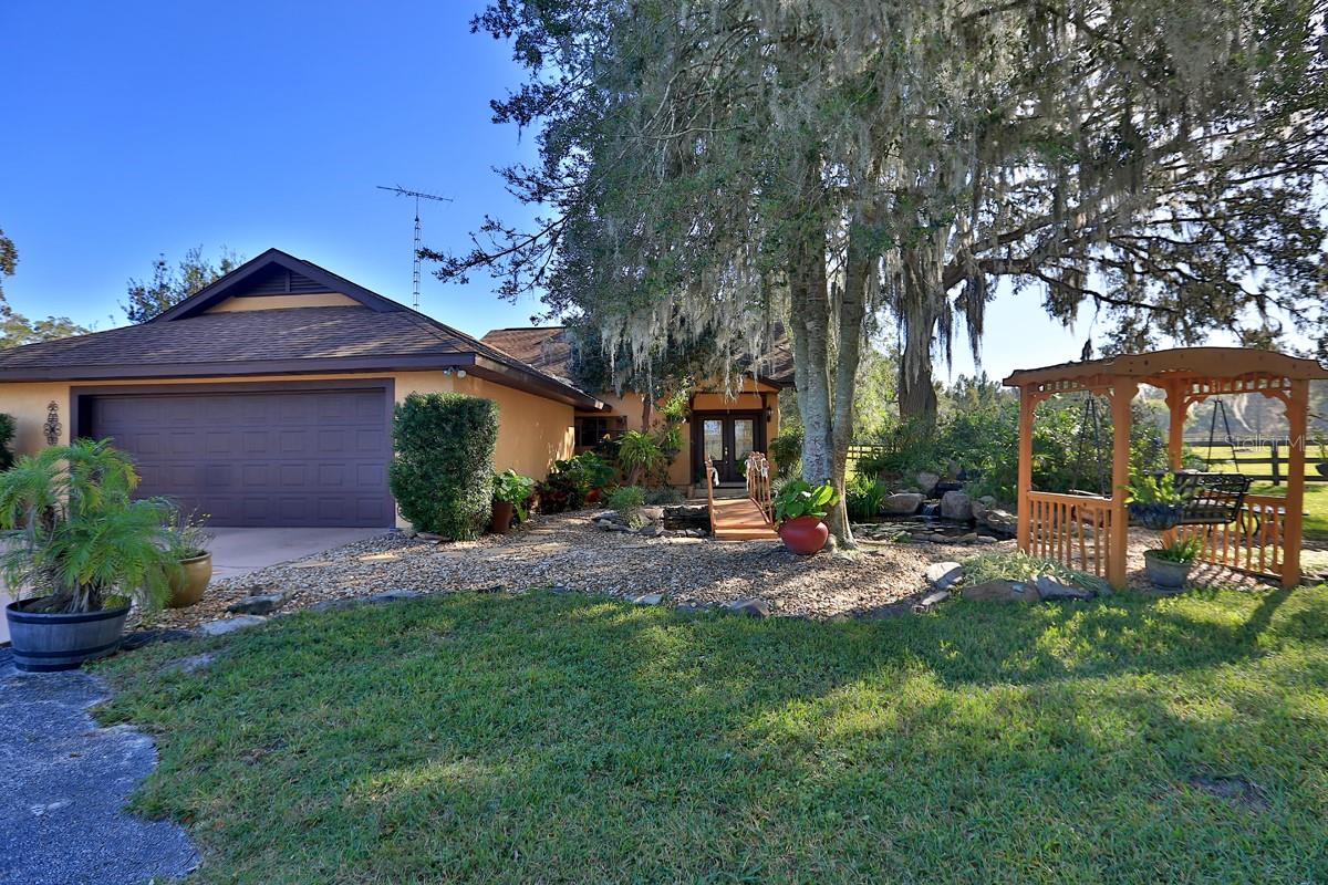 8550 NW 136TH AVENUE ROAD