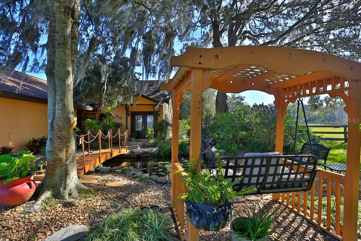 8550 NW 136TH AVENUE ROAD