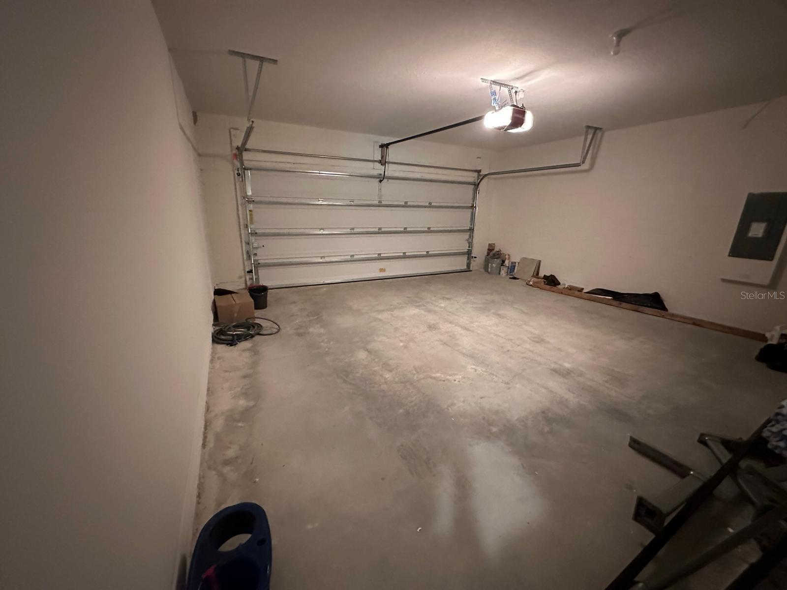 LAKE CHARLES RESIDENCE PH 2 - Residential Lease