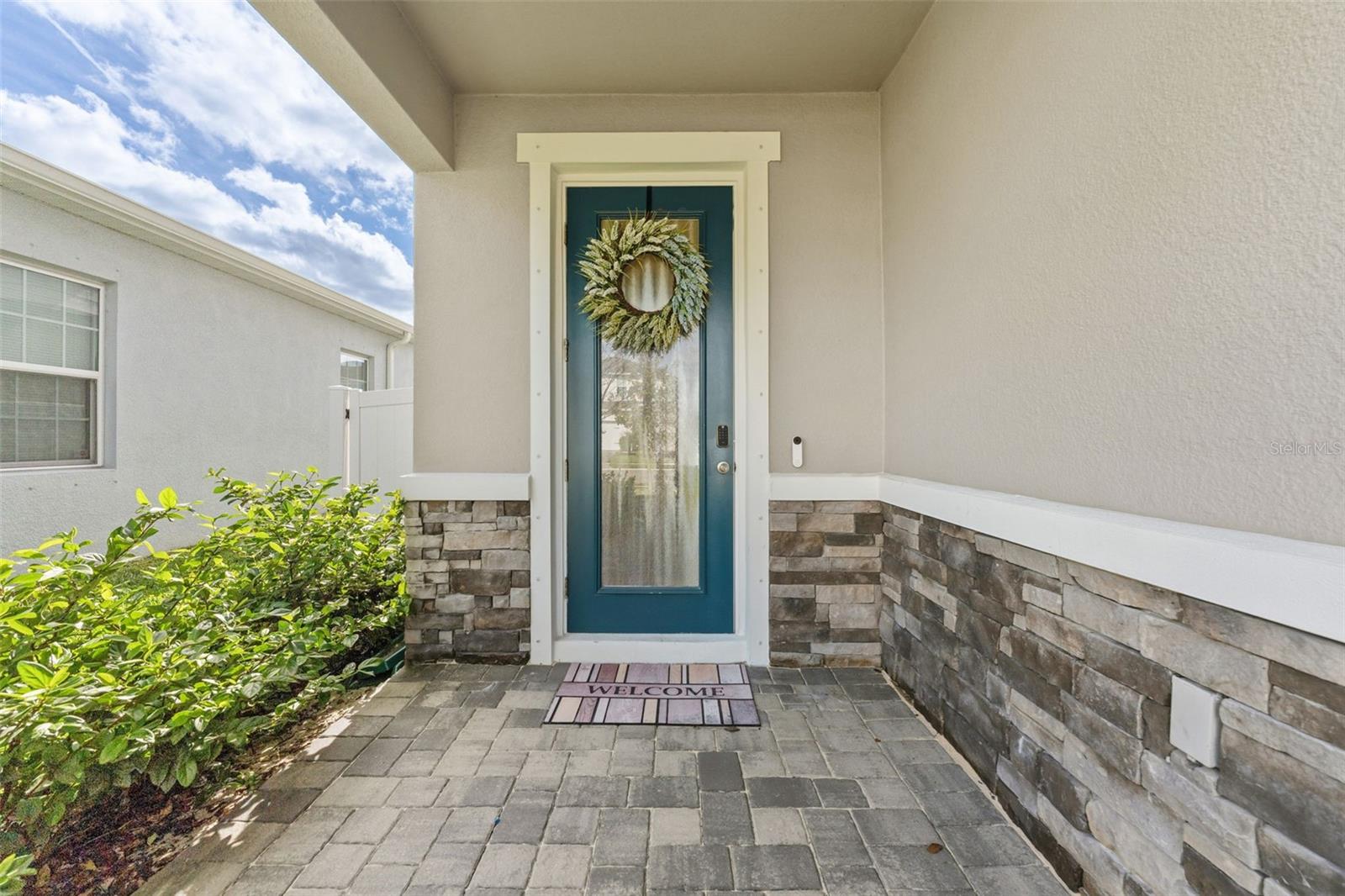 AVALON WOODS PH II - Residential Lease