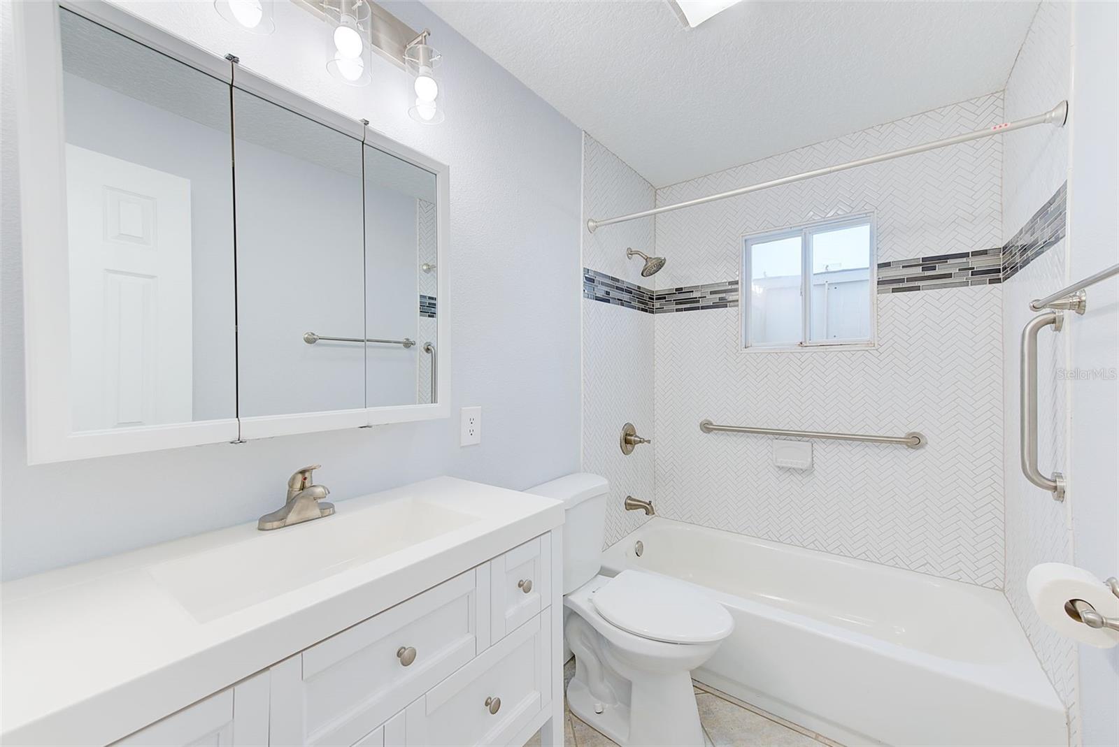 SURFSIDE SUB 4 - Residential Lease