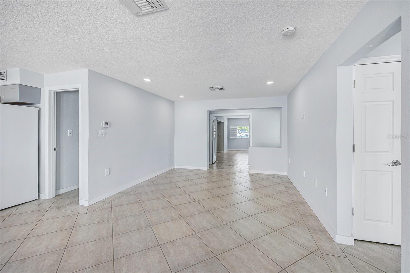 SURFSIDE SUB 4 - Residential Lease