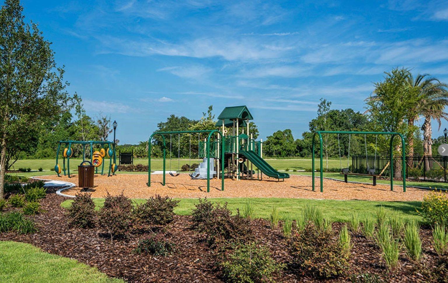 OAKMONT PH 3 PB 35 PG 60 - Residential