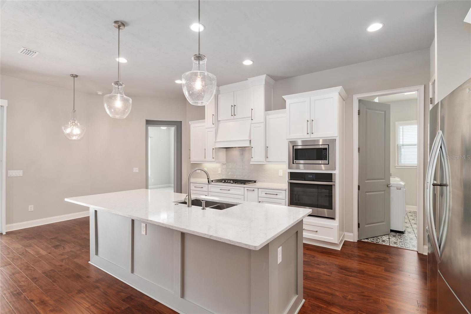 OAKMONT PH 3 PB 35 PG 60 - Residential