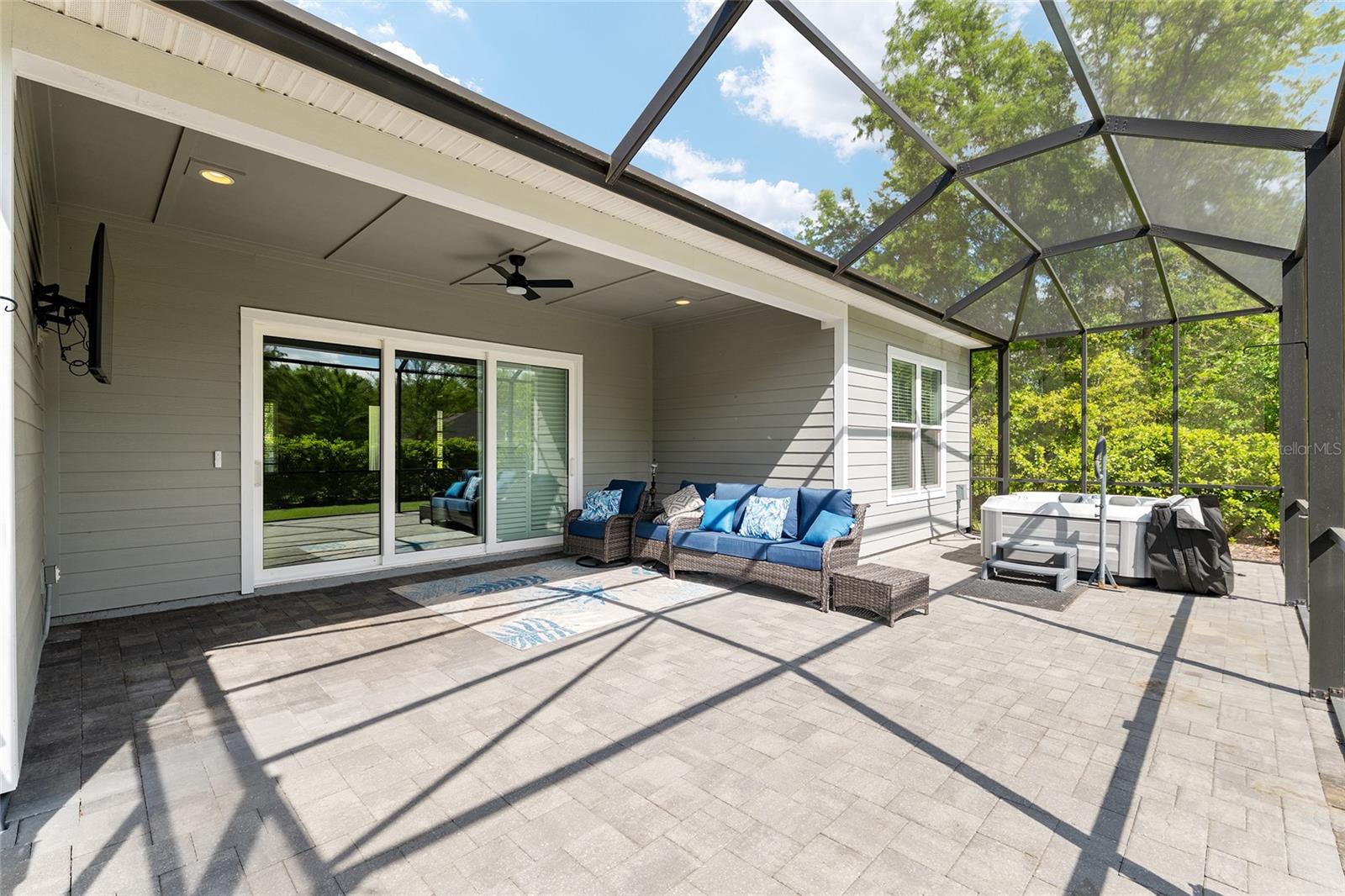 OAKMONT PH 3 PB 35 PG 60 - Residential