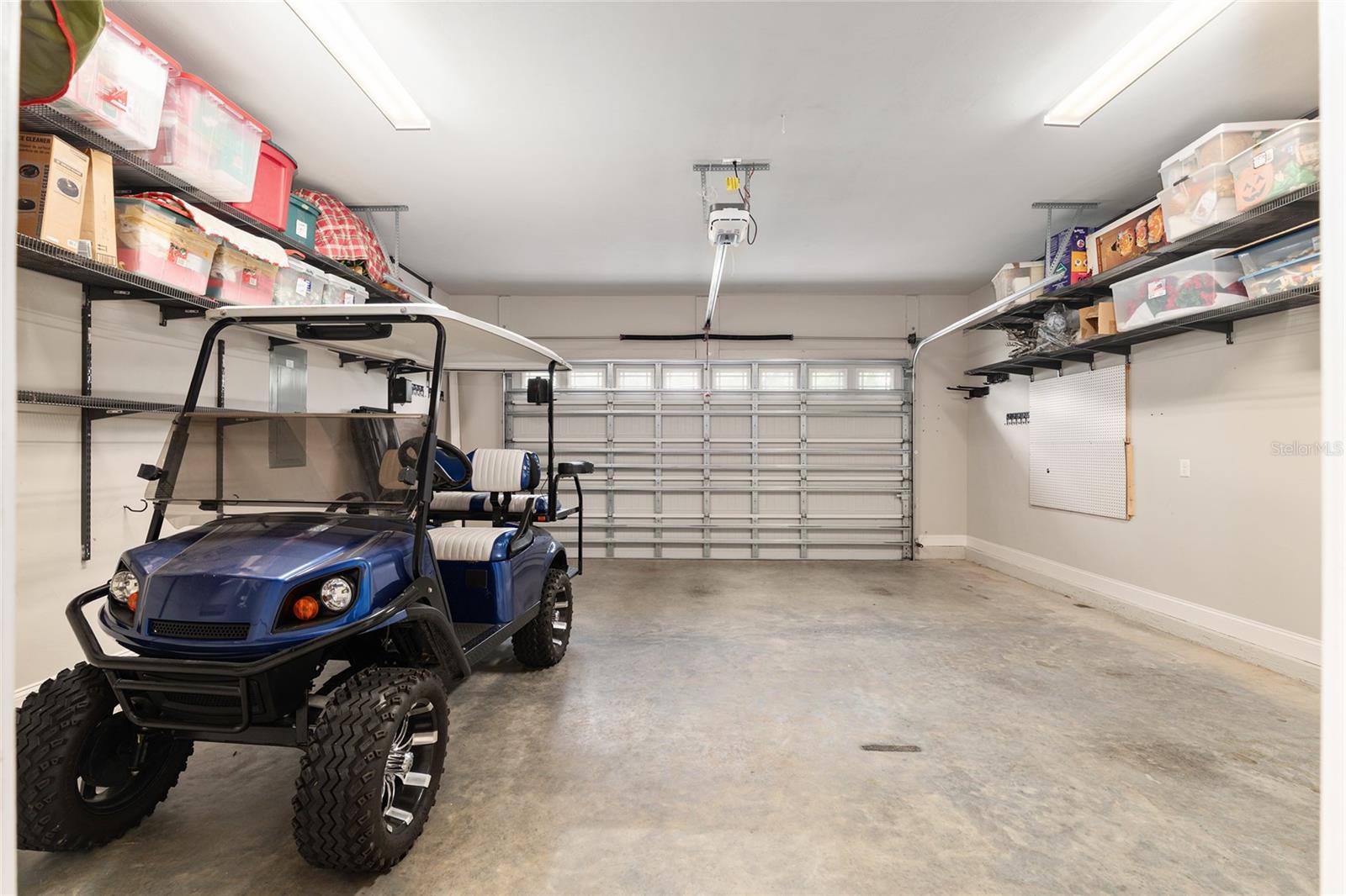 OAKMONT PH 3 PB 35 PG 60 - Residential