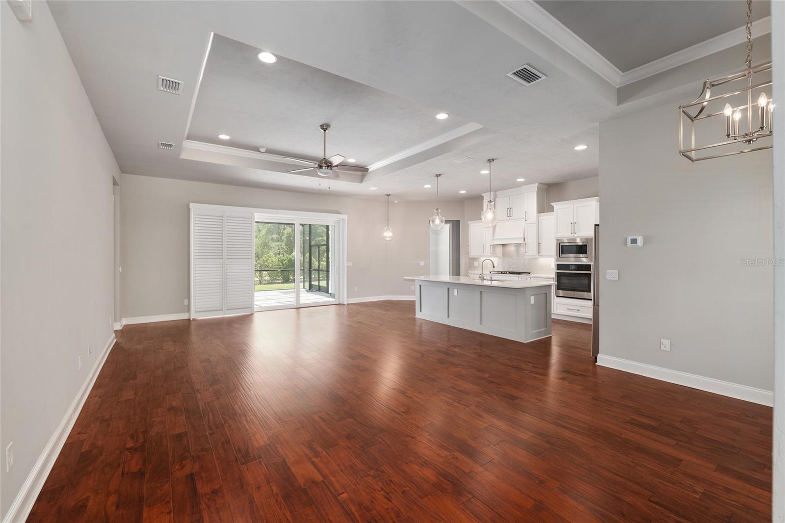 OAKMONT PH 3 PB 35 PG 60 - Residential