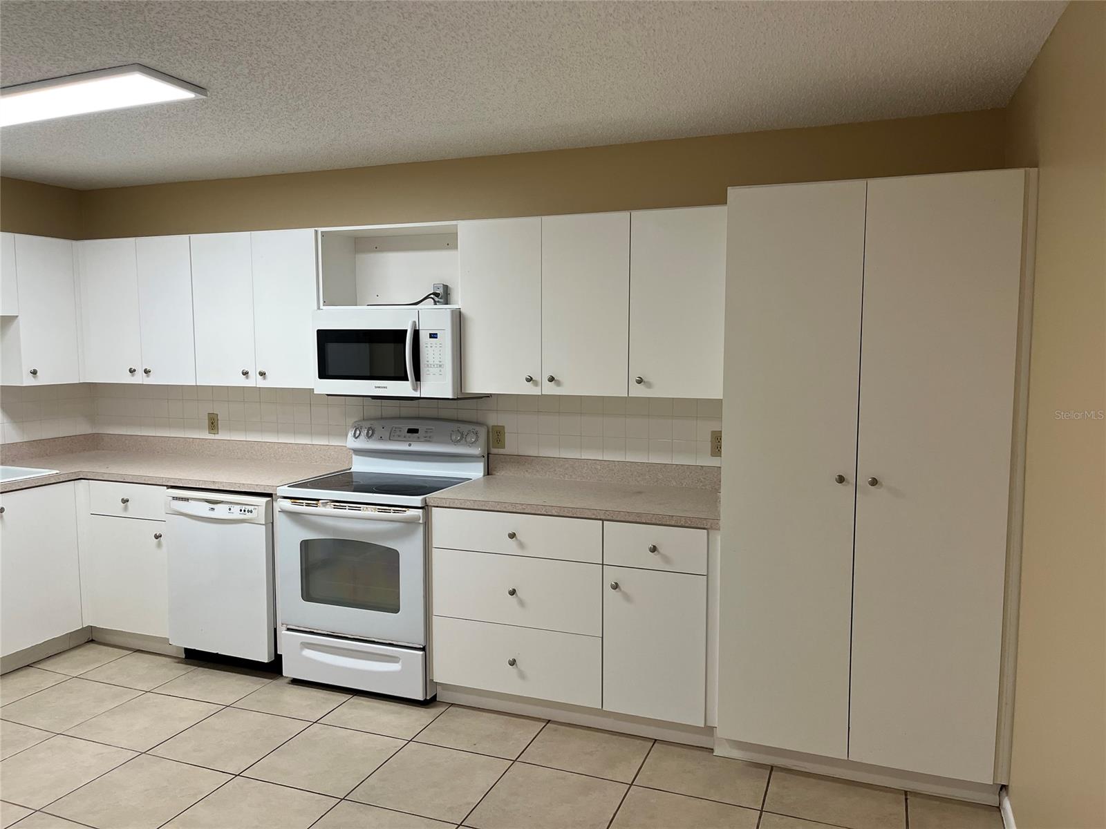 Horton Shores - Residential Lease