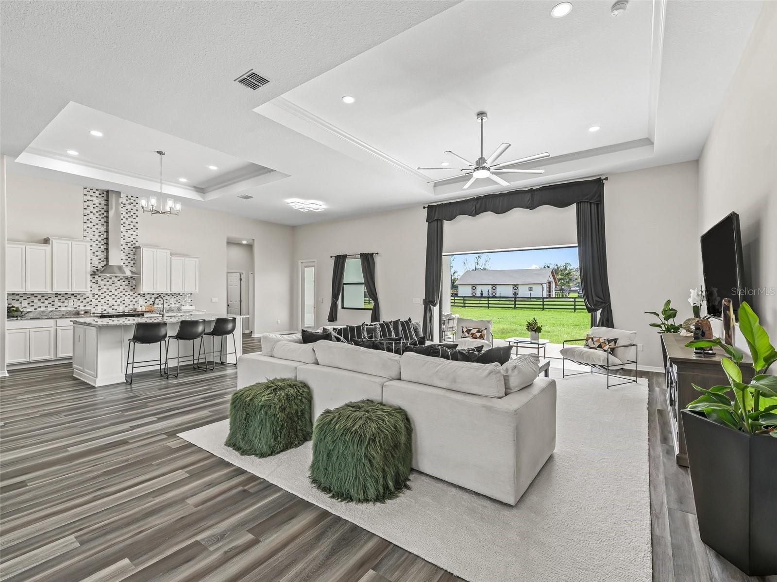 SUMMERHILL - Residential